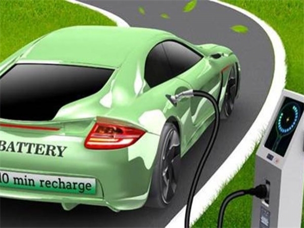 Breakthrough Allows Inexpensive Electric Vehicle Battery to Charge in Just 10 Minutes