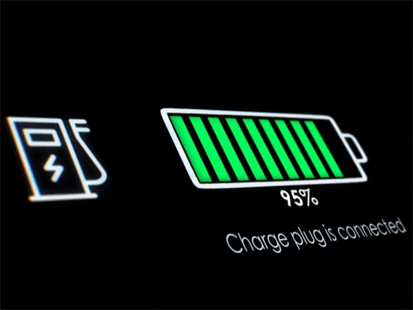 New Battery Technology Enables Charging Electric Cars Up to 90% in Just 6 Minutes
